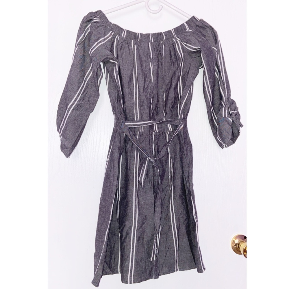 Dress - Picture 2 of 4